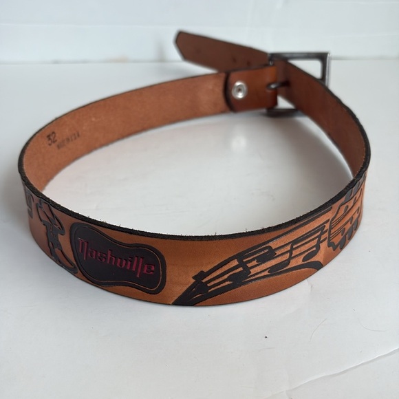 Brown leather Music City Nashville TN belt silver buckle boots cowboy guitar - Picture 14 of 15